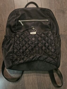 Roots Black Quilted Backpack